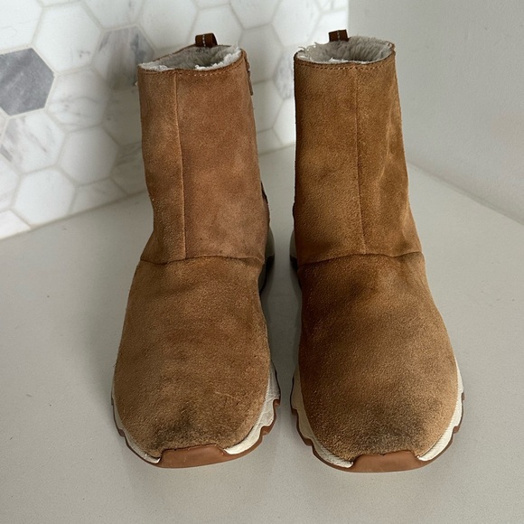 Sorel Tan Suede KINETIC Short Boot Bootie Women's 8.5 B19 - Picture 5 of 11